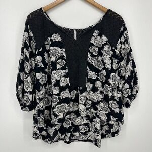 Free People Blouse Women's Size XS‎ Black Floral Lace V-Neck Oversized